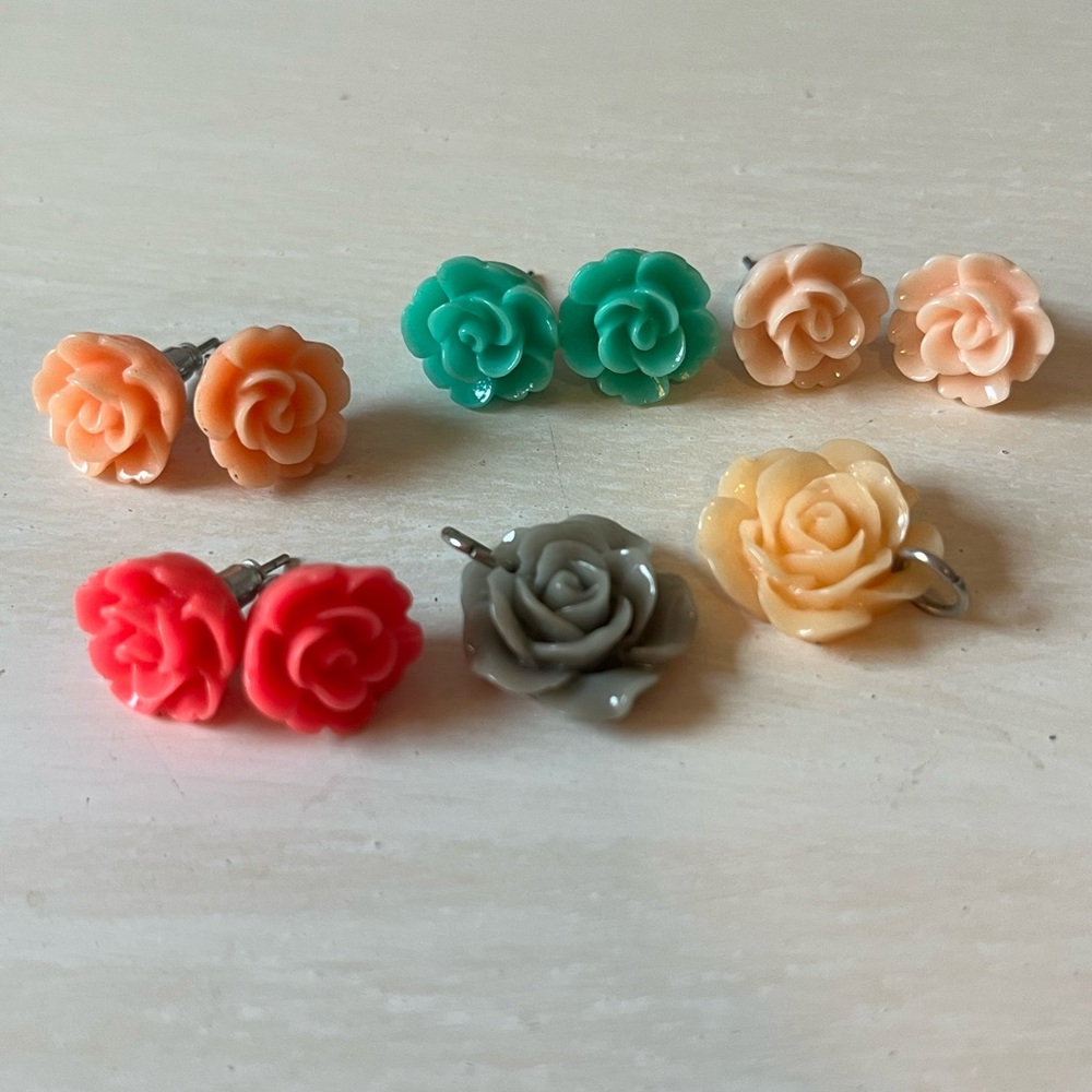 Floral Stud Earrings Set - Multicolor